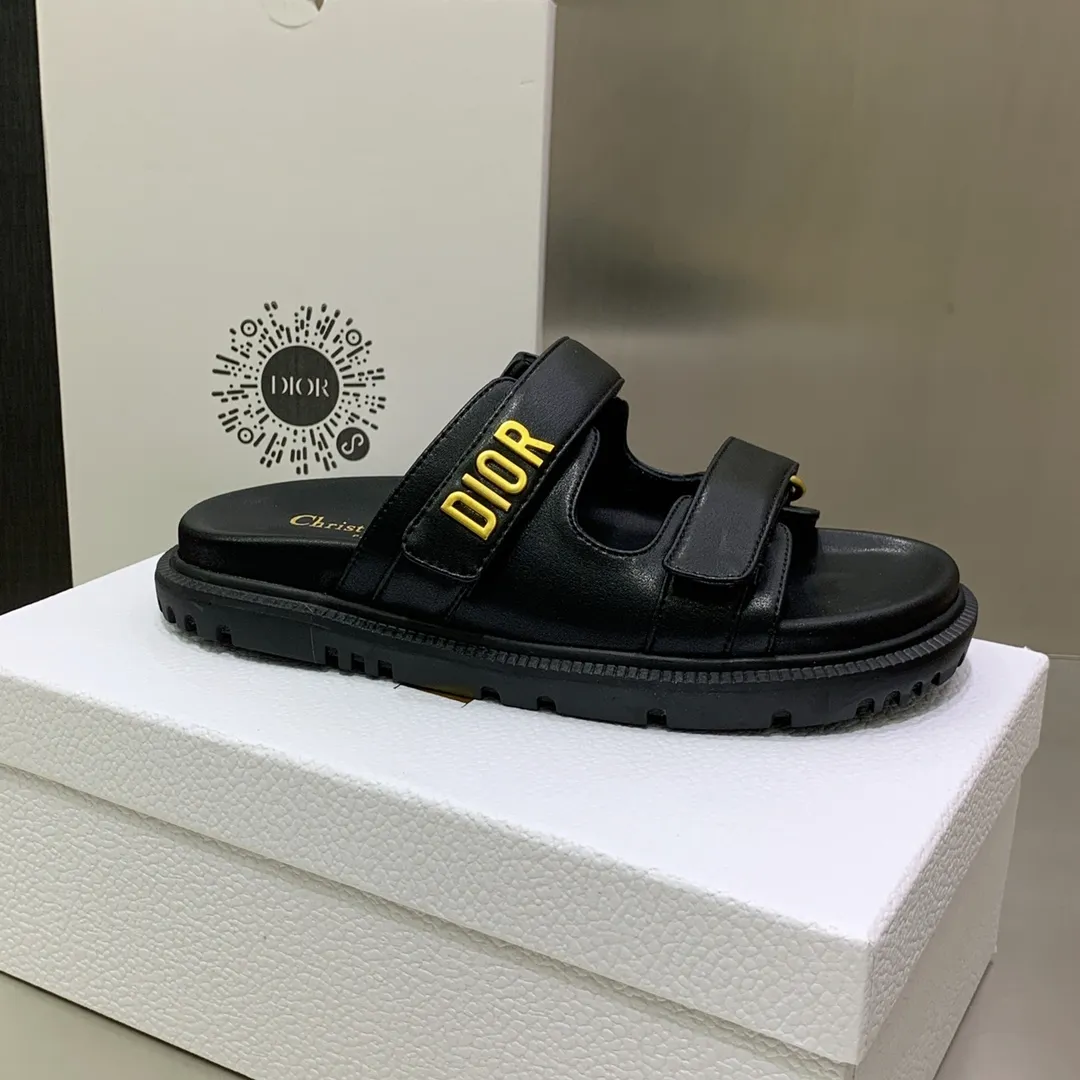 👟👟Ex-factory price 440👟👟 Women's Shoes Women's Clothing Women's Shoes Women's Clothing Women's Shoes Women's Clothing Dior Dior 2022 Spring and Summer New Act Mozhu thick-soled casual women's shoes CD letter logo hardware buckle open-toe slippers Star's same style flat-bottomed round-toe retro beach shoes Top version on the market Material: imported calfskin upper/imported metal cowhide + cowhide feet + water-dyed sheepskin lining + original molded T👟👟Factory price U outsole Size: 34-41 (34.40.41 customization is not returnable)